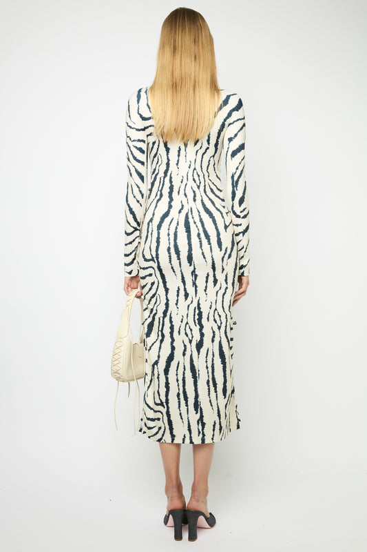 TWIGGY LONG DRESS in blue and white zebra print