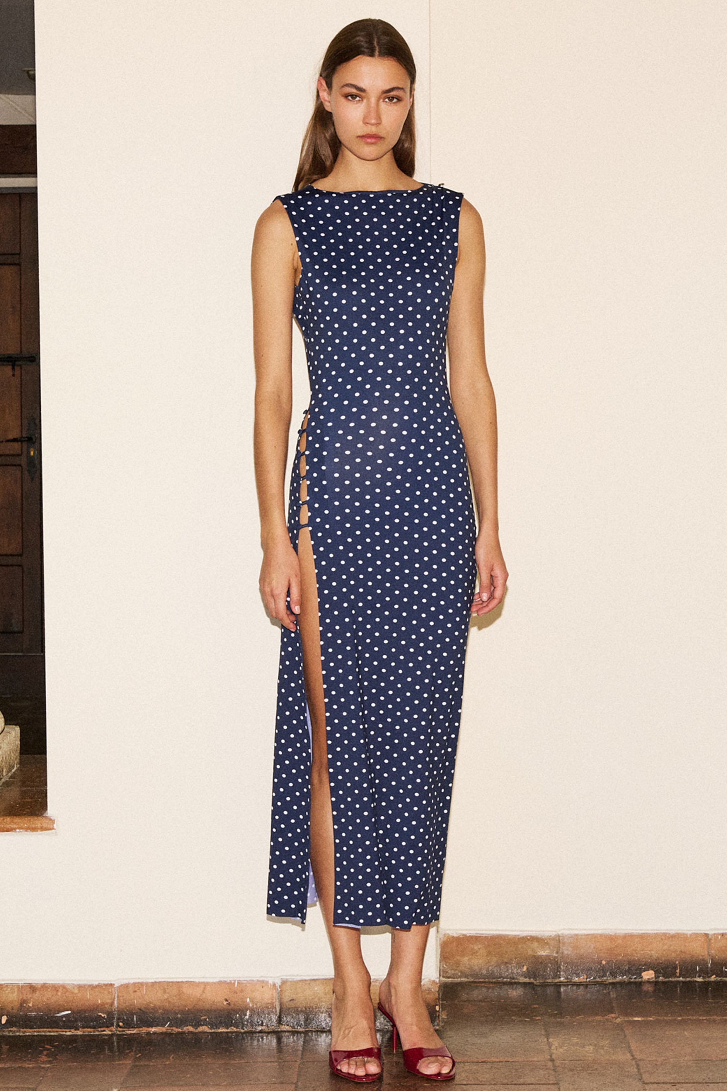 BOUTONS LONG DRESS in blue and white polka dots